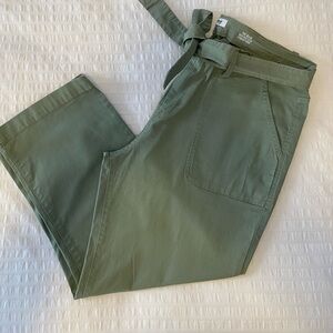 Kenzie Allie High Rise Straight Crop Belted Pants